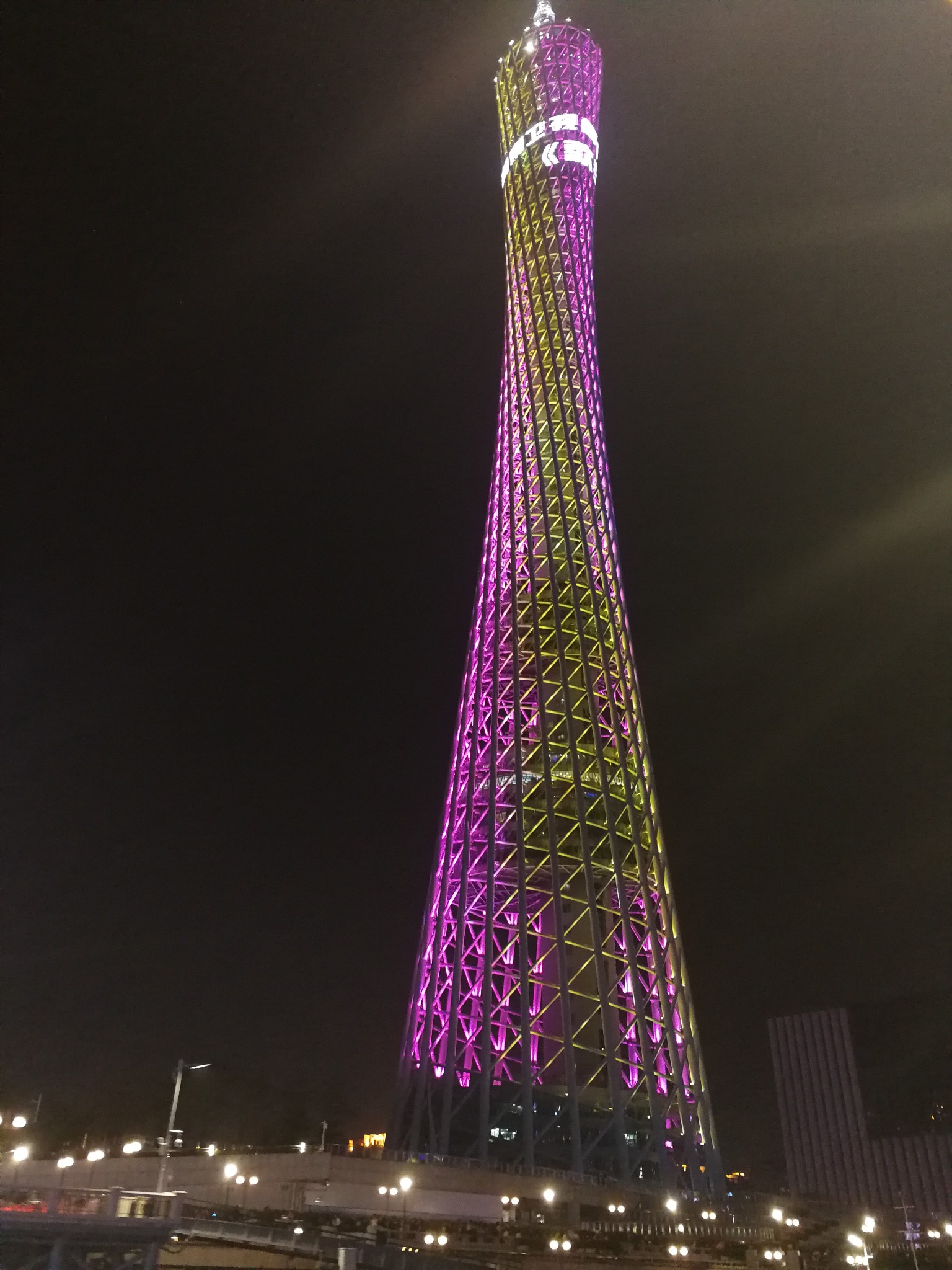 广州有多少人口2019_广州城市人口热力图(2)