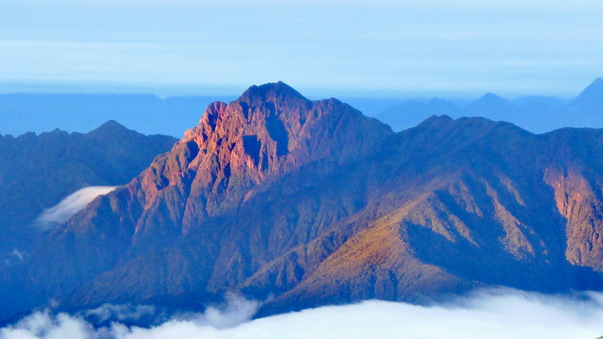 牛背山自助遊攻略