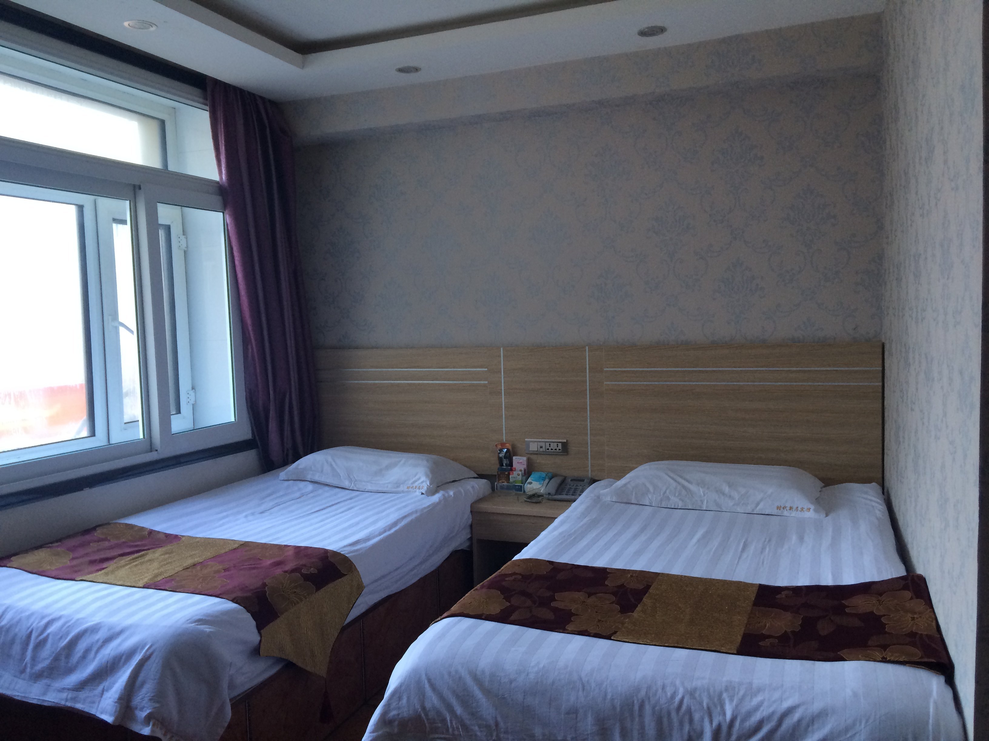 青冈时代新居宾馆