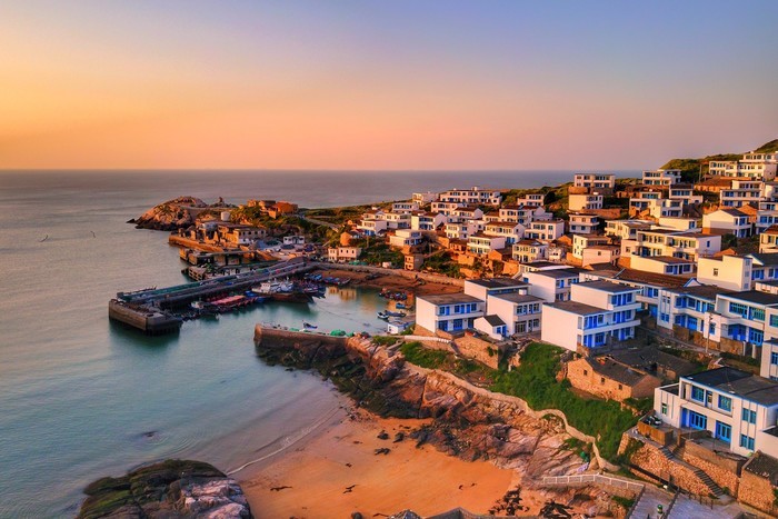 上海到嵊泗的船票好买么?