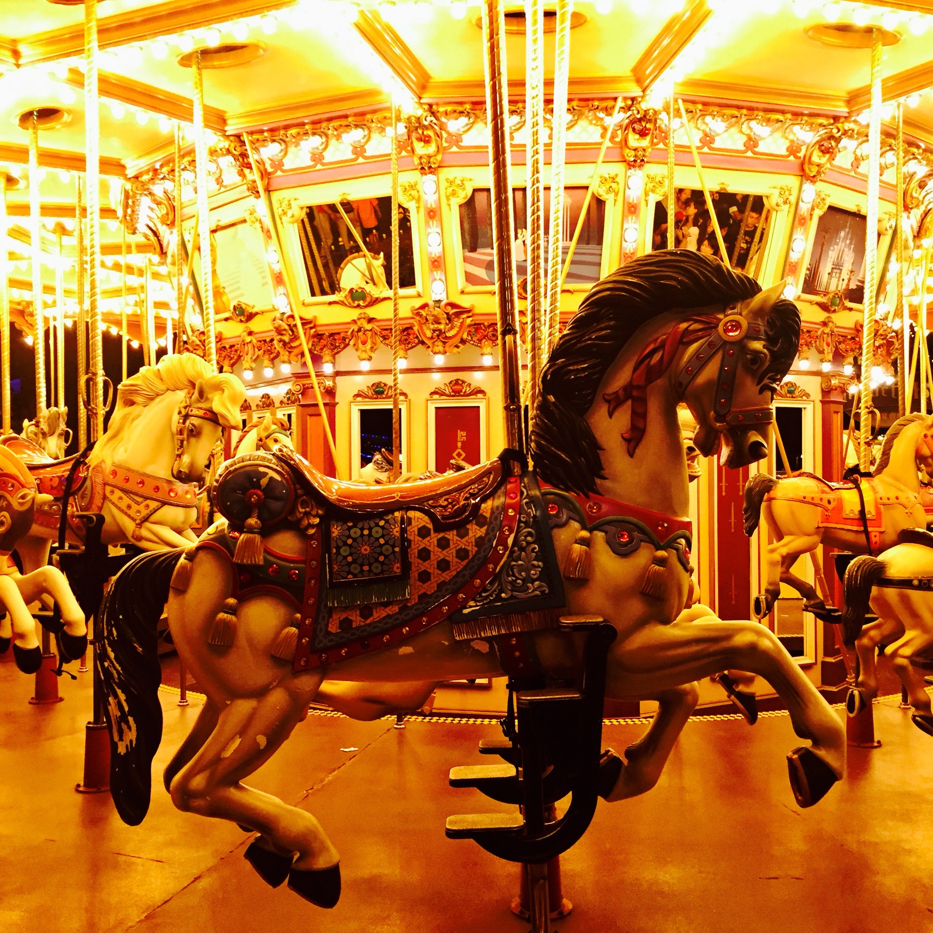 烟火老妪猜成语_看图猜成语(3)