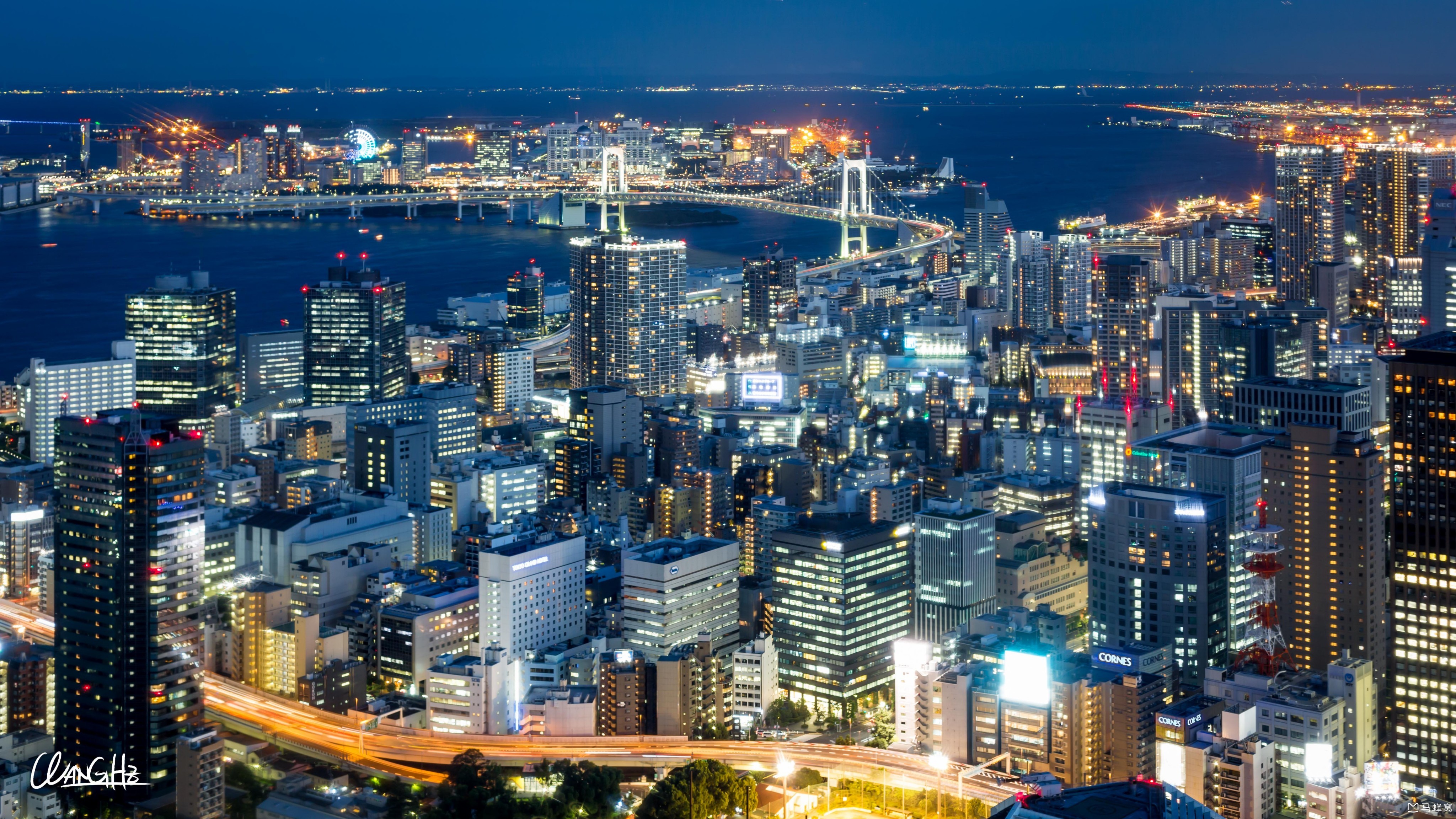 天空树和六本木之丘我都去过,至于哪里有最动人的夜景,对于我自己的
