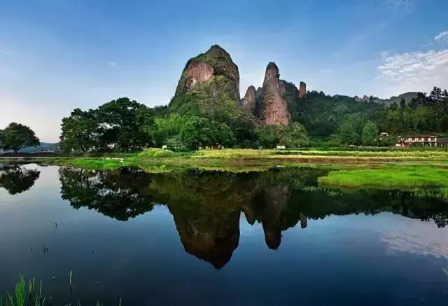 邵阳崀山汽车2日游辣椒峰扶夷江八角寨全景