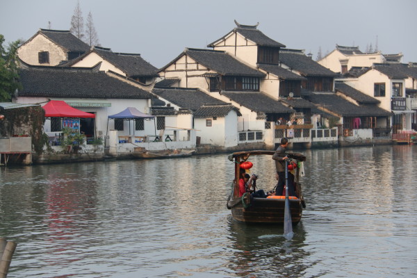 上海朱家角古镇好玩吗,上海朱家角古镇怎么去