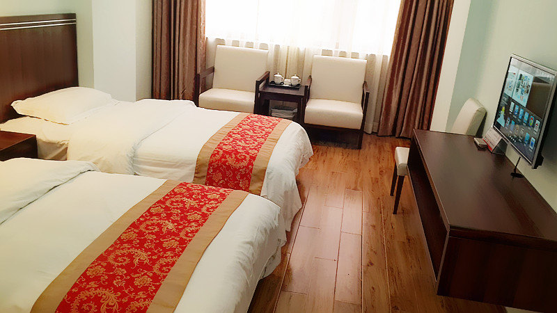 兴华宾馆(深圳科学馆地铁站店)