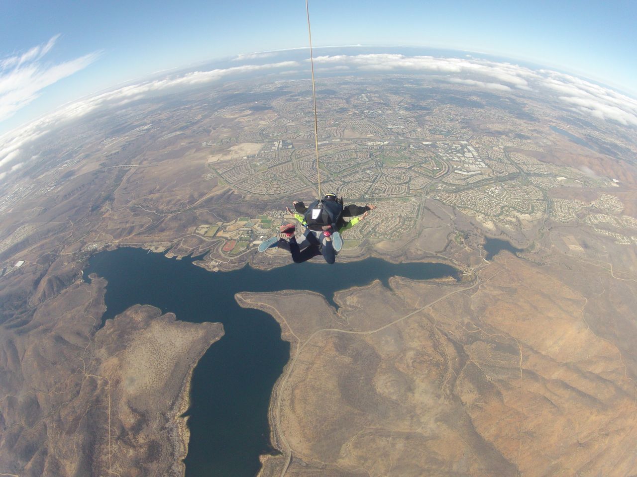 wKgB6lRLFbiAEzIjAALsNjxtZDM40.jpeg?imageView2%2F2%2Fw%2F600%2Fq%2F90