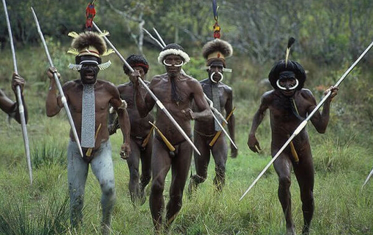 印尼土著村落的原始生活,真的是太原始了!