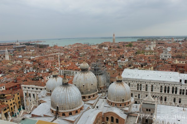 自由的意大利 wKgB6lPAkWSAI2vZAAvmHlJmQaE25.jpeg?imageView2%2F2%2Fw%2F600%2Fq%2F90