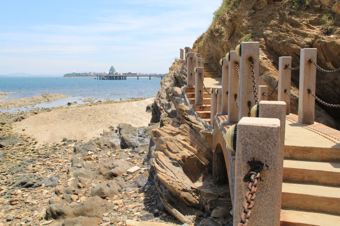 四个海猜一个成语_四个窗花组成一个成语(3)