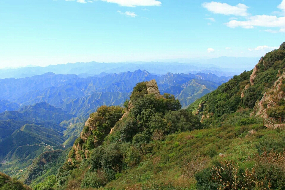 河北淶水野三坡百草畔